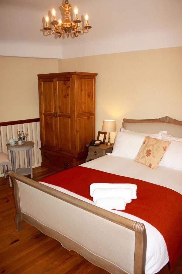 Отели типа «постель и завтрак» Corrib House Guest Accommodation Голуэй-23